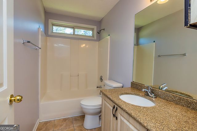 230 Hidden Brook Trail, Fayetteville, GA 30215