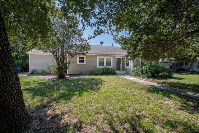 709 Inwood Drive, Bryan, TX 77802