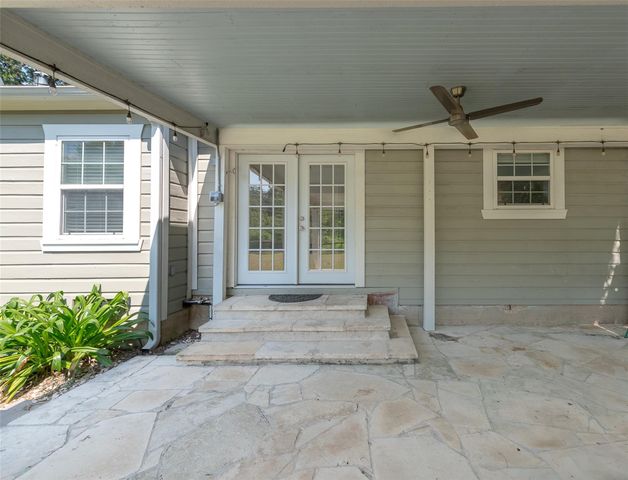 709 Inwood Drive, Bryan, TX 77802