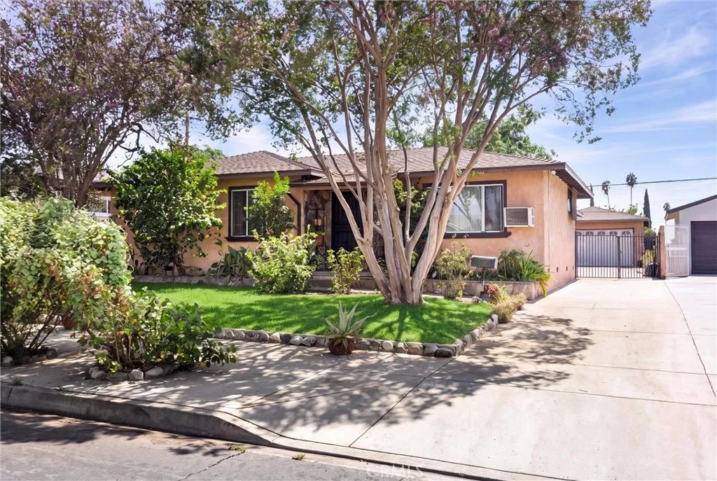 16636 E Masline, Covina, CA 91722