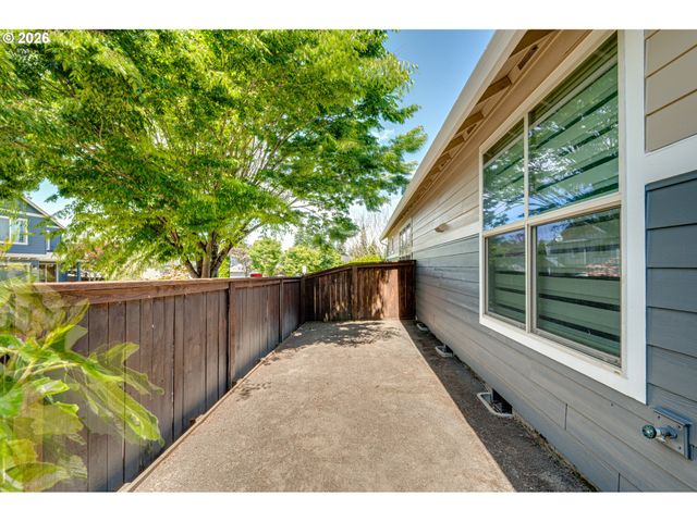 3801 N 5TH Way, Ridgefield, WA 98642