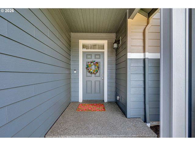 3801 N 5TH Way, Ridgefield, WA 98642