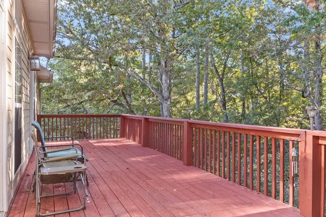 150 Nathan Drive, Hollister, MO 65672