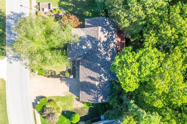 150 Nathan Drive, Hollister, MO 65672