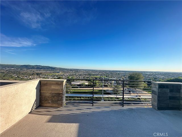 438 Sycamore Dr., Montebello, CA 90640