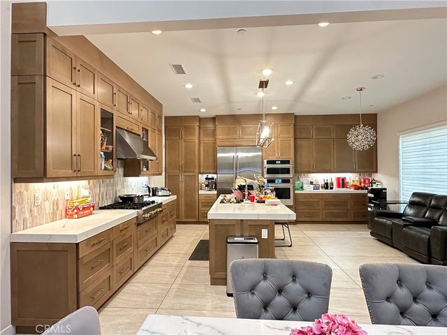 438 Sycamore Dr., Montebello, CA 90640