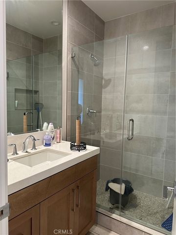 438 Sycamore Dr., Montebello, CA 90640