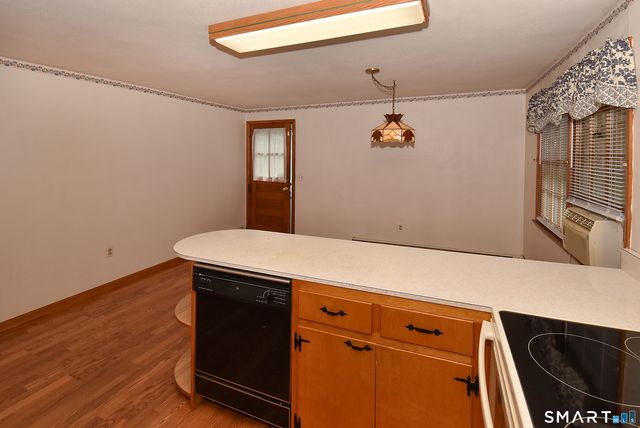 150 Baxter Street, Tolland, CT 06084