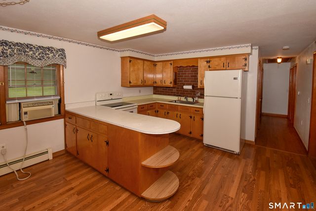 150 Baxter Street, Tolland, CT 06084