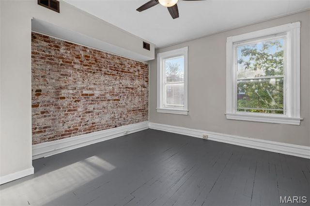 3148 Oregon Avenue, St Louis, MO 63118