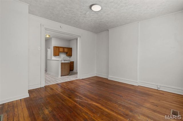 3148 Oregon Avenue, St Louis, MO 63118