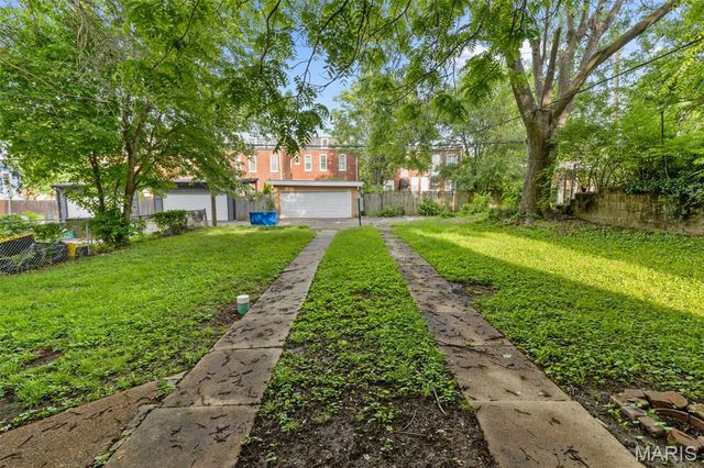 3148 Oregon Avenue, St Louis, MO 63118