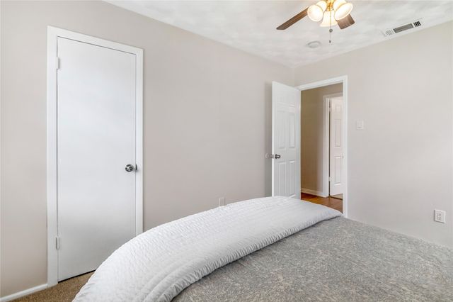 517 Aransas Drive, Euless, TX 76039