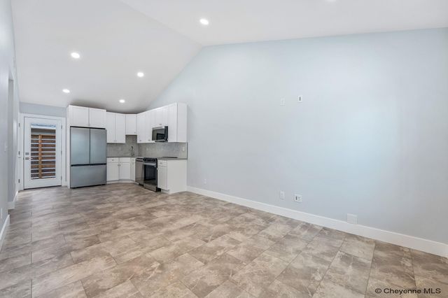 423 SNYDER AVE, Cheyenne, WY 82007