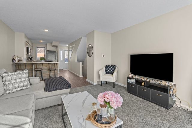 3818 Belle Avenue 0, Davenport, IA 52807