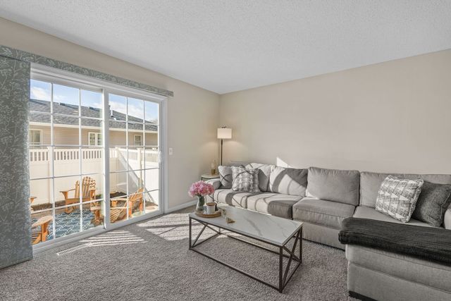 3818 Belle Avenue 0, Davenport, IA 52807