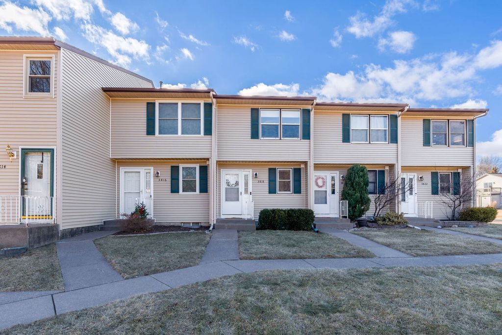 3818 Belle Avenue 0, Davenport, IA 52807