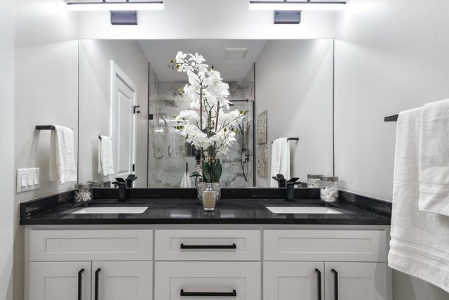 3506 N Central Avenue, Chicago, IL 60634