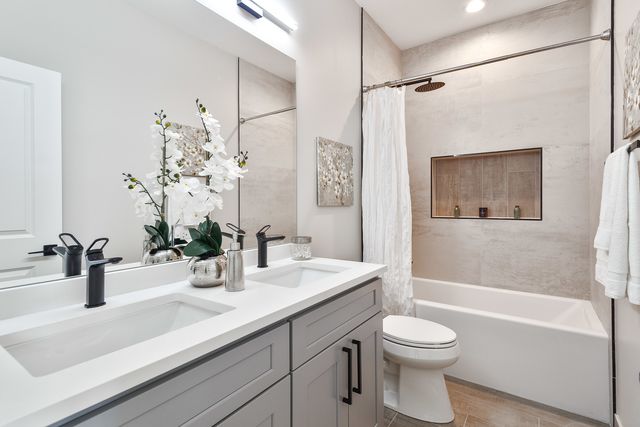 3506 N Central Avenue, Chicago, IL 60634