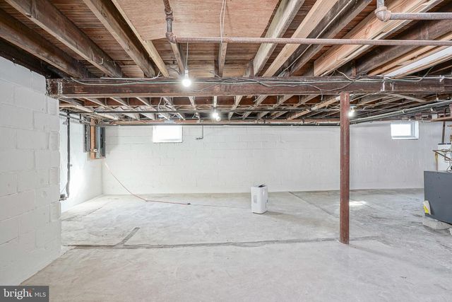 1009 HAMILTON DR, Vineland, NJ 08360