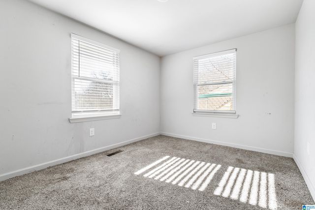 1015 PALMER AVENUE, Bessemer, AL 35020