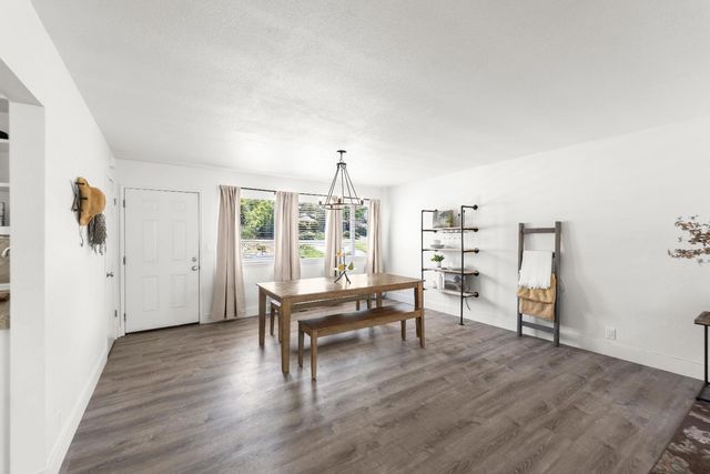 11238 Torrey Pines Dr, Auburn, CA 95602