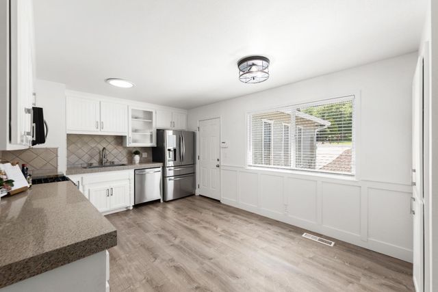 11238 Torrey Pines Dr, Auburn, CA 95602