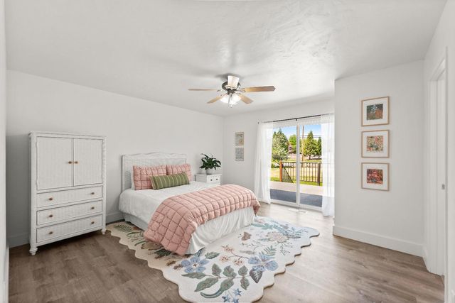 11238 Torrey Pines Dr, Auburn, CA 95602