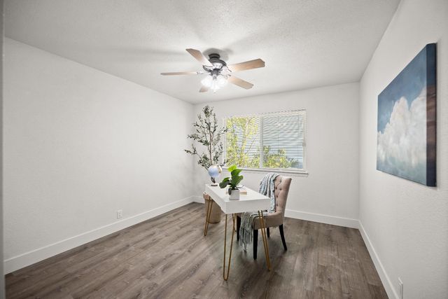 11238 Torrey Pines Dr, Auburn, CA 95602