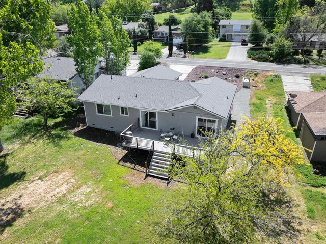 11238 Torrey Pines Dr, Auburn, CA 95602