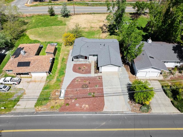 11238 Torrey Pines Dr, Auburn, CA 95602