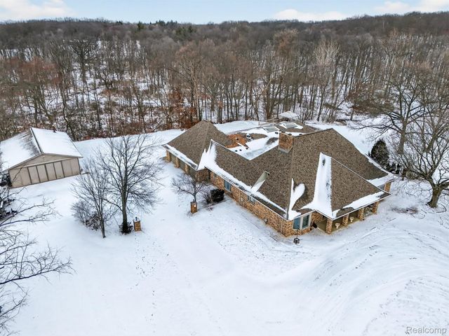 9505 E Atherton Road, Davison Township, MI 48423