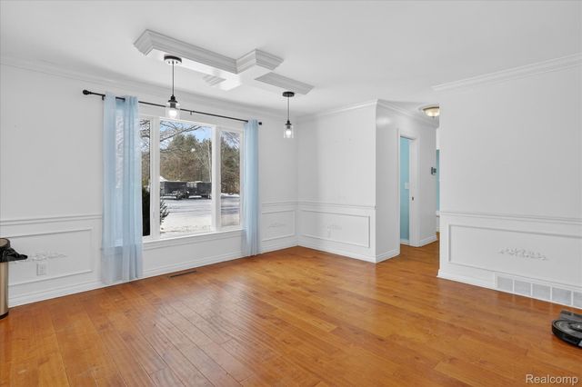 9505 E Atherton Road, Davison Township, MI 48423