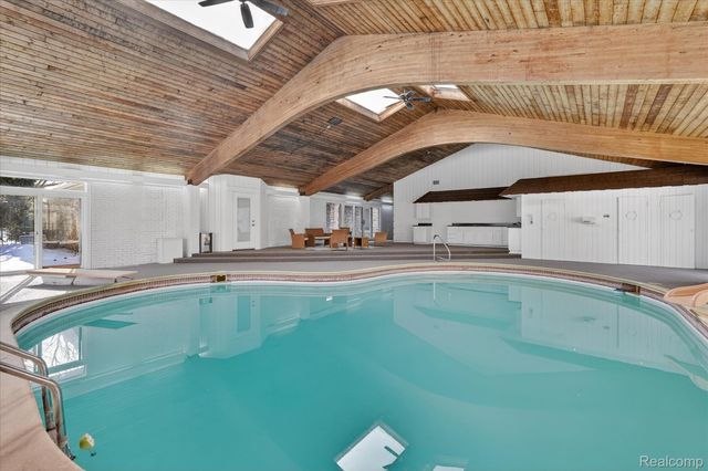 9505 E Atherton Road, Davison Township, MI 48423