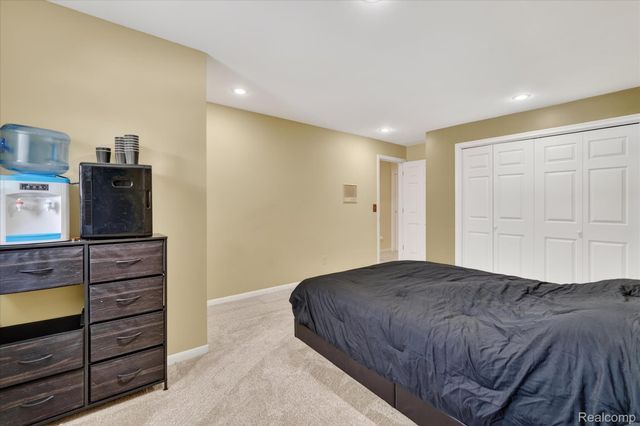 9505 E Atherton Road, Davison Township, MI 48423