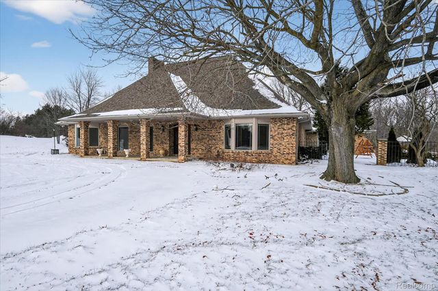 9505 E Atherton Road, Davison Township, MI 48423