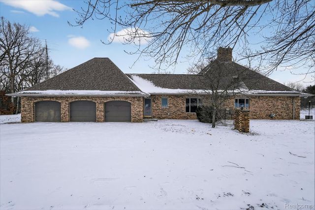 9505 E Atherton Road, Davison Township, MI 48423