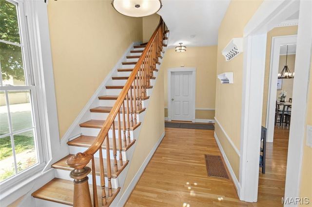 330 Alby Street, Alton, IL 62002
