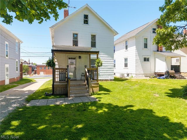 159 N Lyman Street, Wadsworth, OH 44281
