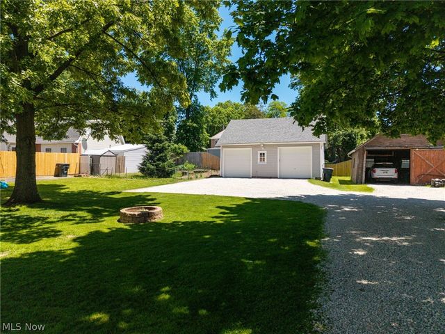 159 N Lyman Street, Wadsworth, OH 44281