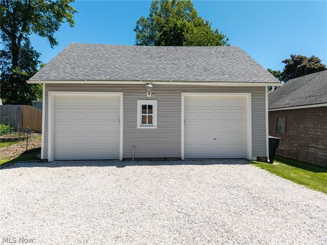 159 N Lyman Street, Wadsworth, OH 44281