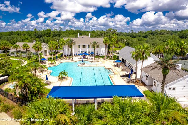 5022 Cedar Ridge Drive, Brooksville, FL 34601