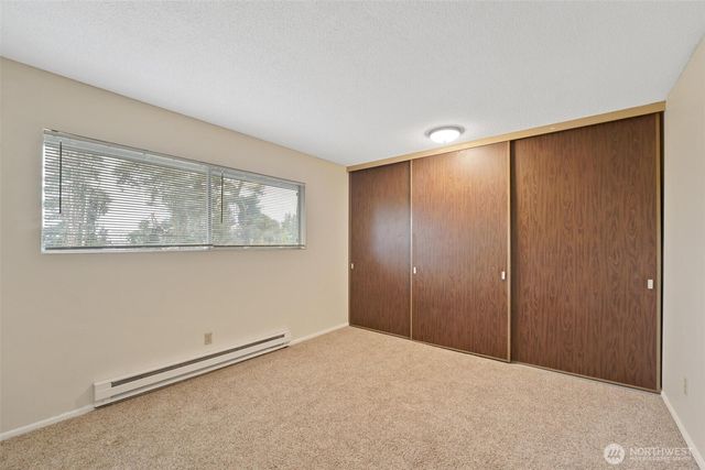9623 S 248th Street #E2, Kent, WA 98030