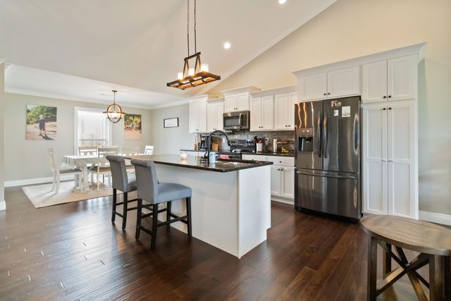 100 Caribou Drive, London, KY 40744