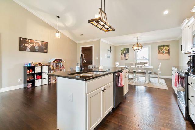 100 Caribou Drive, London, KY 40744