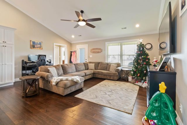 100 Caribou Drive, London, KY 40744