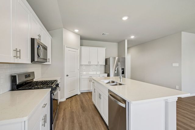 1554 Coldwater Way, Crandall, TX 75114