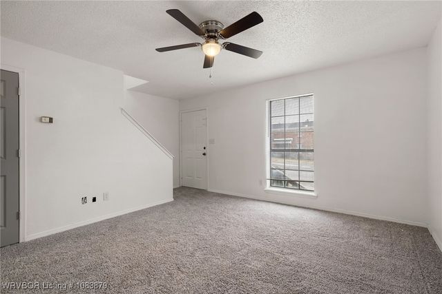 713 N 7th Street, Van Buren, AR 72956