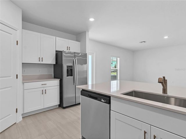 6115 BLUE PALOMA COURT, Palmetto, FL 34221