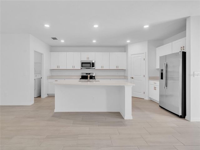 6115 BLUE PALOMA COURT, Palmetto, FL 34221